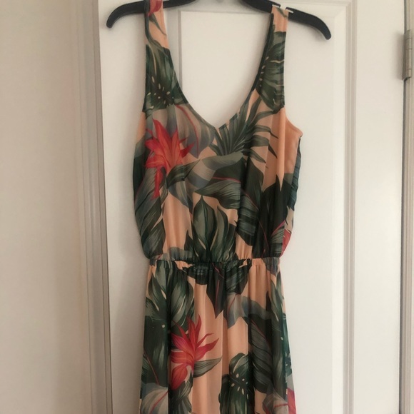 Show me your MuMu bridesmaid dresses - Picture 6 of 6